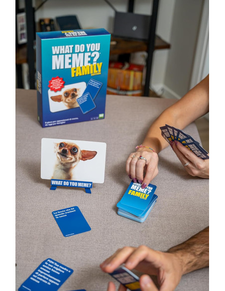 What Do You Meme? Family Edition 