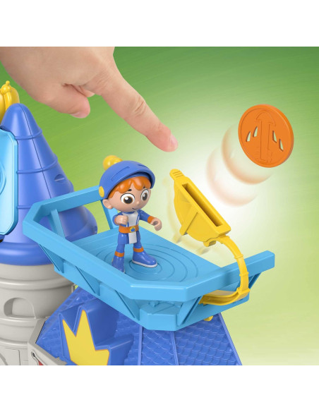 Gus Cavaliere Castello con 3 personaggi