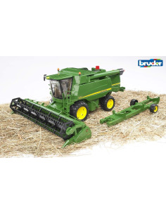MIETITRICE JOHN DEERE COMBINE 2