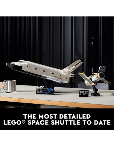 LEGO Creator Expert NASA Space Shuttle Discovery