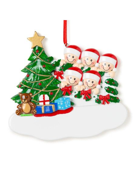 Scalinata e albero di Natale in 5