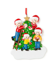 Decorando l'albero in 4