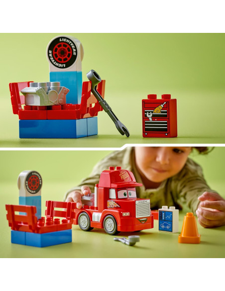 Lego Duplo - Mack al circuito