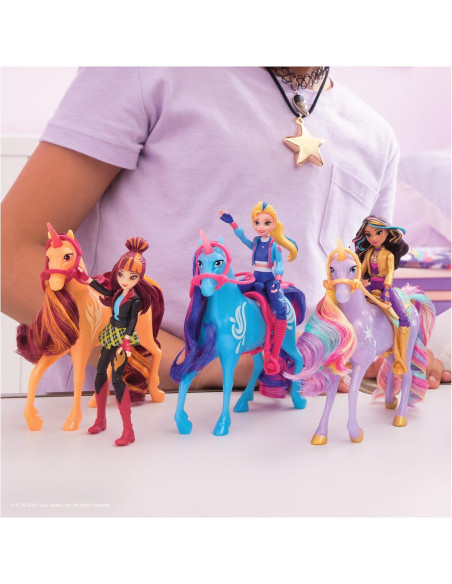 Unicorn Academy Small Doll Isabel e River