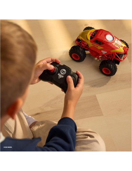 Monster Jam Veicoli 1:24 Iron Man RC