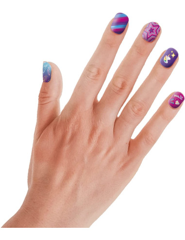 Nail Glow in The Dark