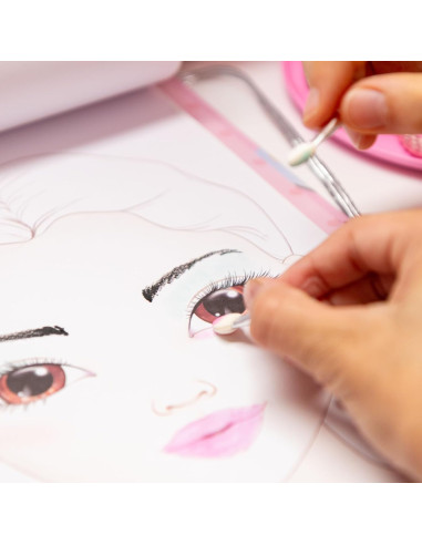 TOPModel Make Up Creative Fold 