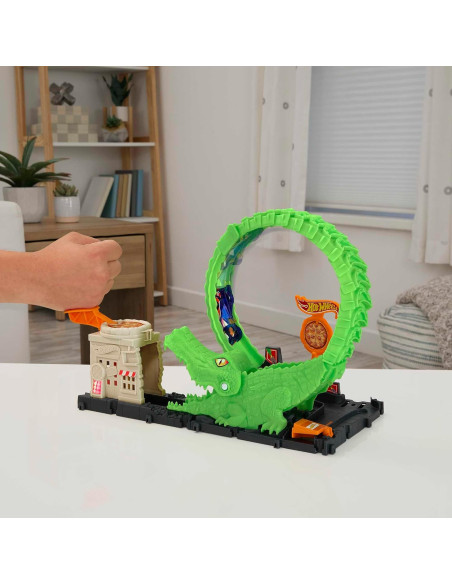Hot Wheels - Attacco sul Loop del Coccodrillo