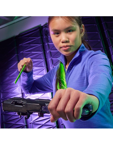 Bey Blade BBX Deluxe Launcher Pack + Top