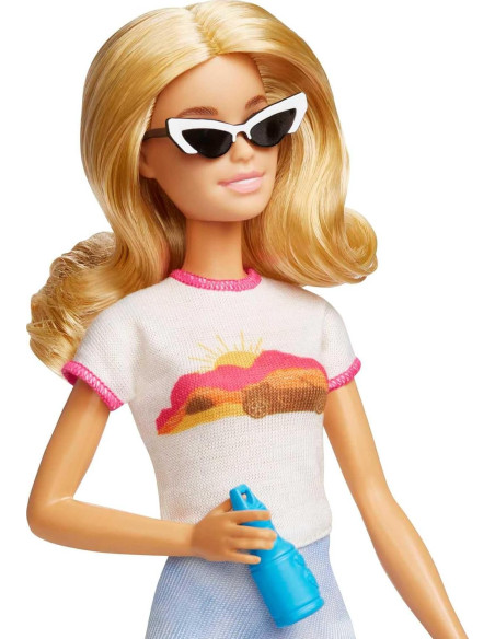 Barbie Traveller con valigia e accessori
