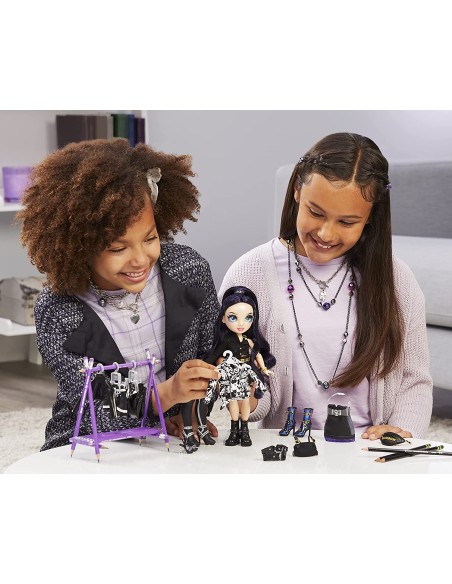 Rainbow High Ainsley Slater SH Trunk Show