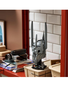 Lego Icons - Il Signore degli Anelli: Elmo di Sauron 2