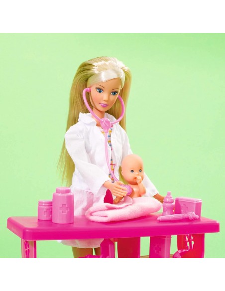 Steffi Love Pediatra