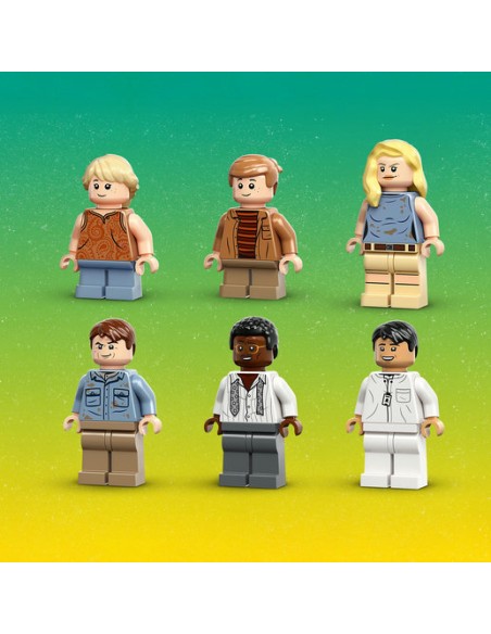 Centro Visitatori: l'attacco del T.rex e del Raptor