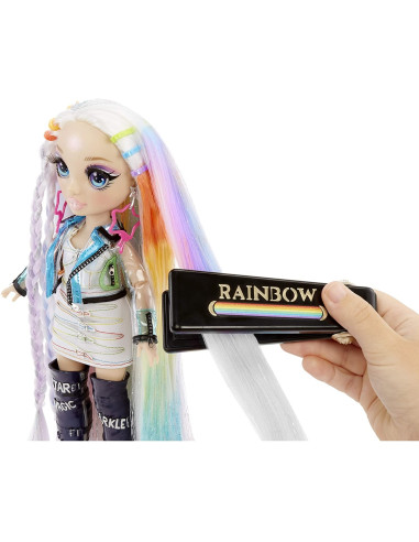 Rainbow High Hair Studio - Bambola Amaya Raine 