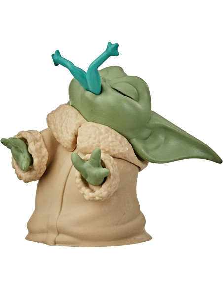 Star Wars Baby Yoda mangia una Rana